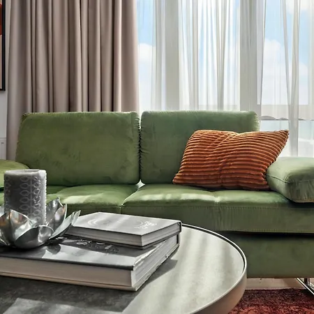 Apartment Mido With Parking And Self Check-in Bucharest