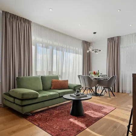 Mido With Parking And Self Check-in * Bucharest