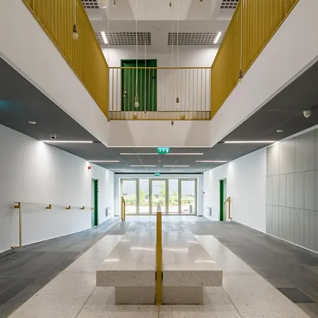 Mido With Parking And Self Check-in * Boekarest
