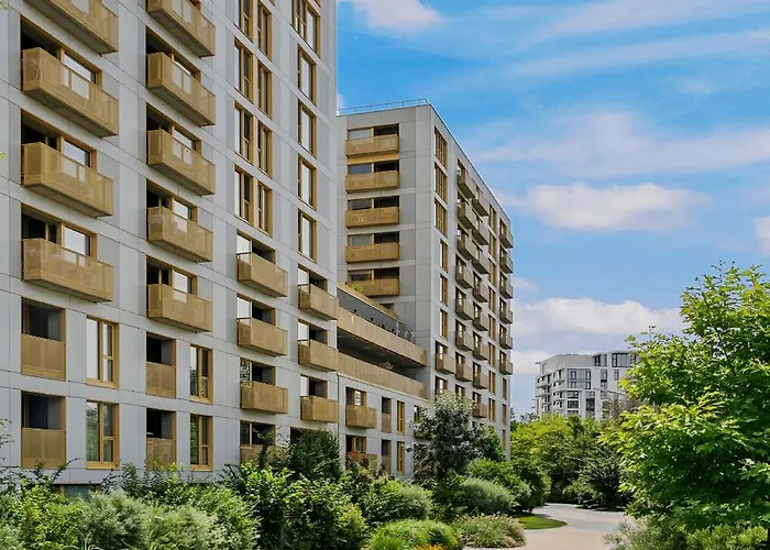 Mido With Parking And Self Check-in * Bucarest